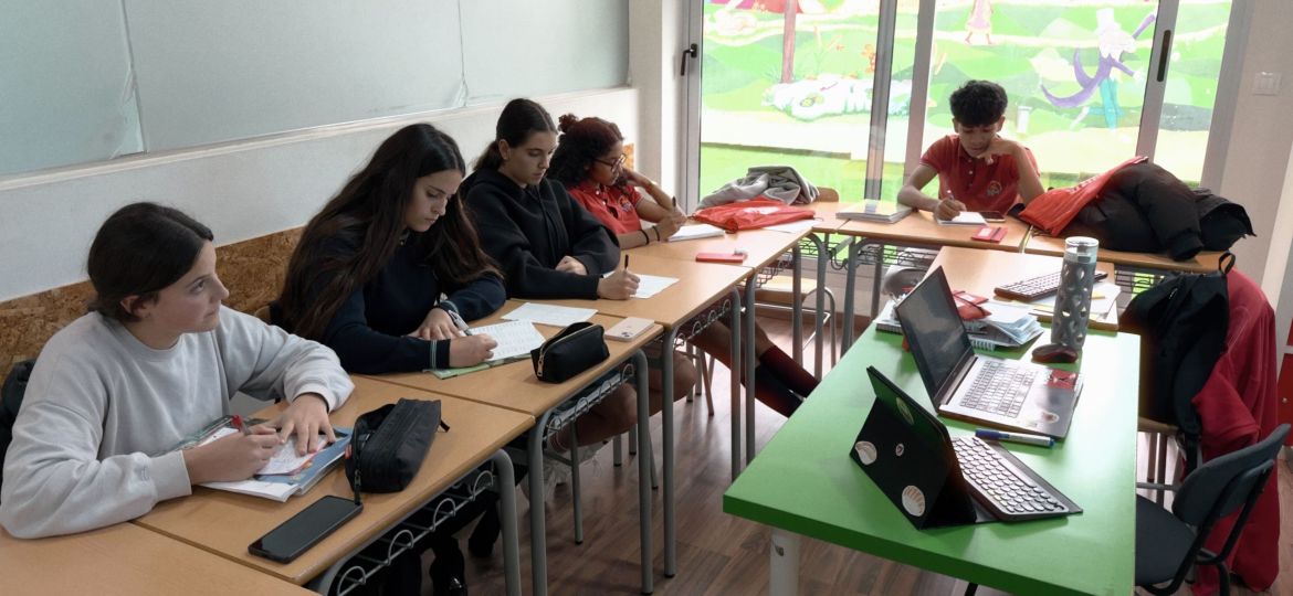 NO_FUSION_LIVE_0325_001